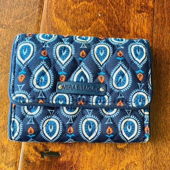 EUC Vera Bradley Hipster Crossbody Purse with matching Wallet - Picture 8 of 15